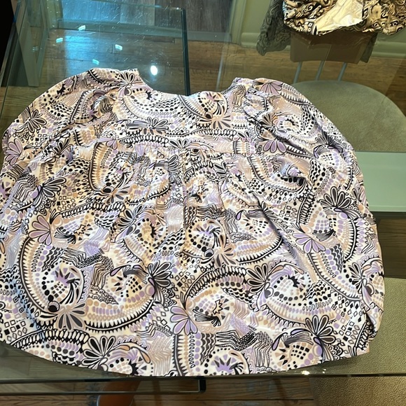 blouse - Picture 5 of 6